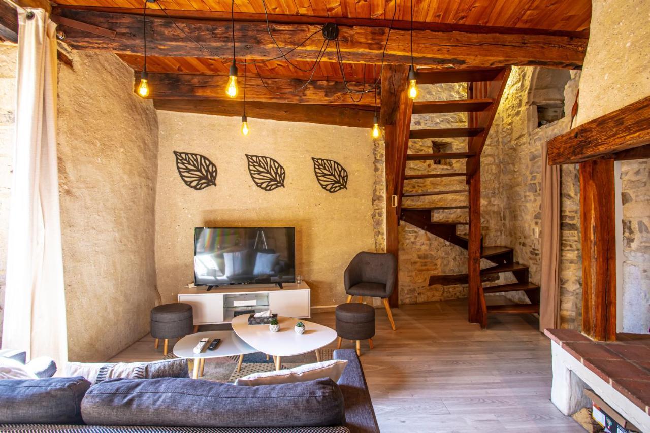 Maison En Pierres Au Coeur Du Village Medieval De Villeneuve Kültér fotó
